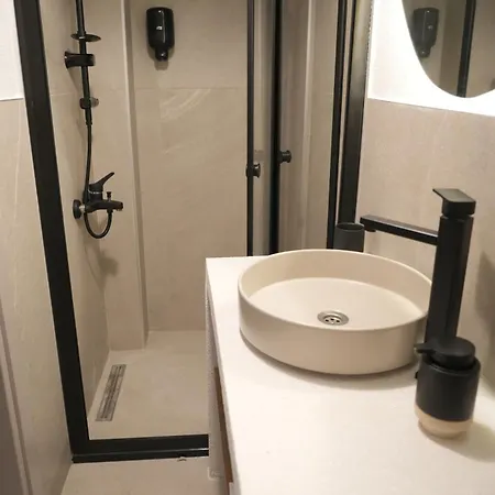 Pietra Social House *