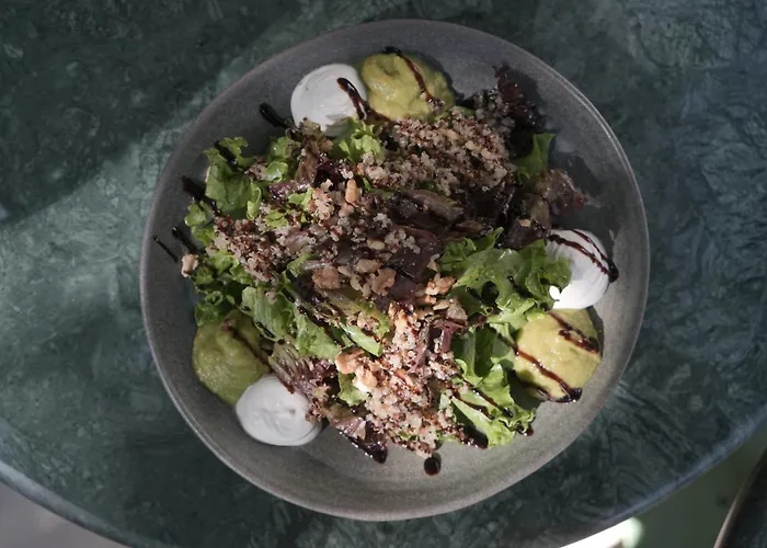 ホテル Pietra Social House ウルラ