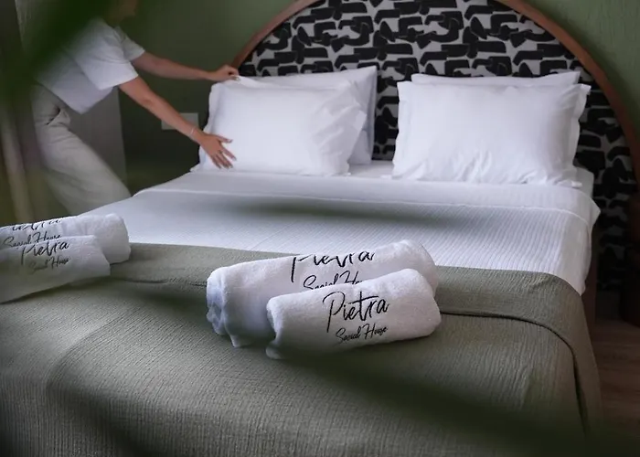 Pietra Social House Urla